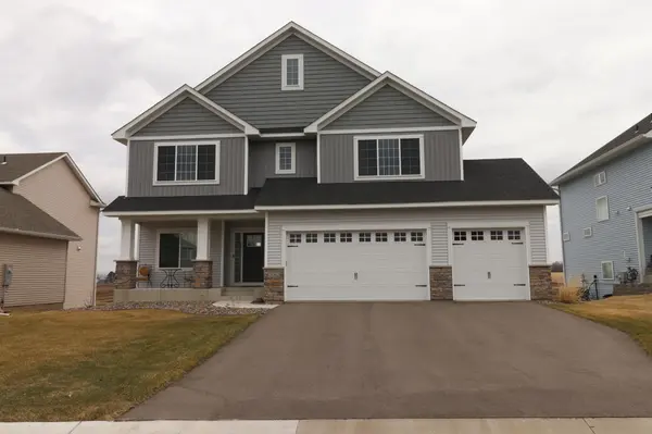 18362 Geyser WAY, Lakeville, MN 55044