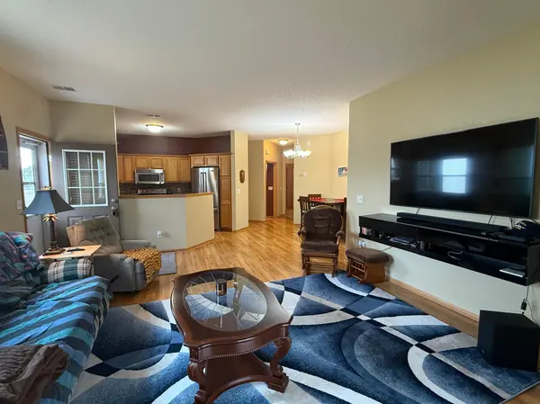 934 Serenity CIR, Young America, MN 55397