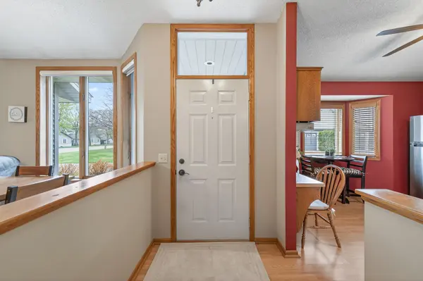 3126 Manitou DR, White Bear Lake, MN 55110