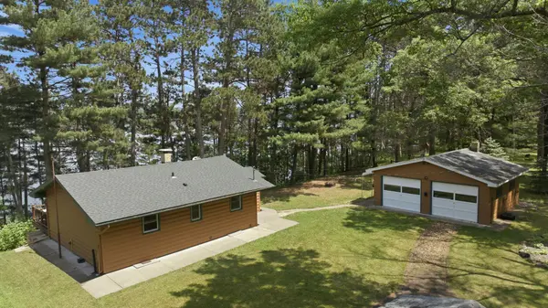 2114 Pine View BLVD, Motley, MN 56466