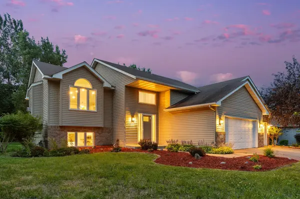 2225 Tart Lake RD, Hugo, MN 55038