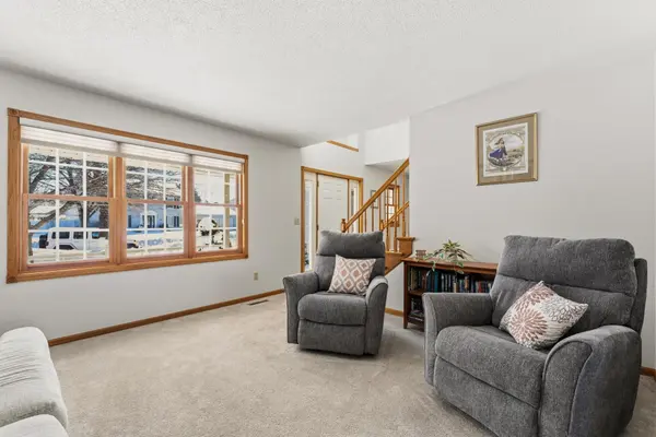 2227 Viola Heights DR NE, Rochester, MN 55906