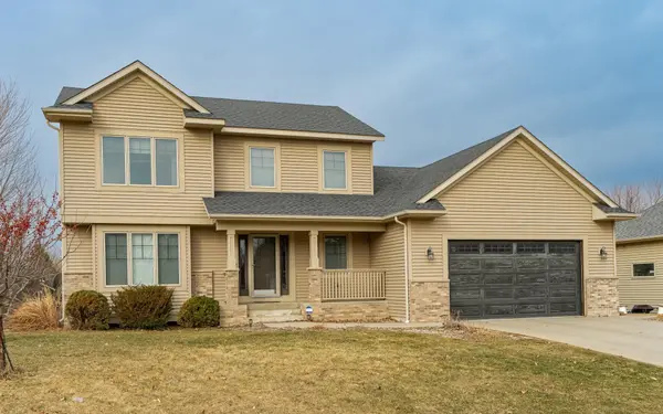 3551 Hart LN SW, Rochester, MN 55902