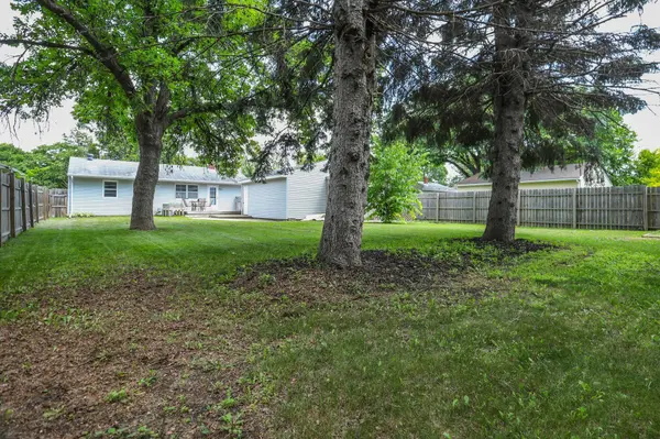1215 12th ST N, Moorhead, MN 56560