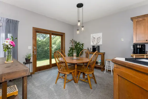 1408 10th ST NE, Sauk Rapids, MN 56379