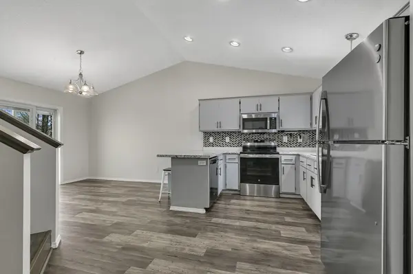 6429 Savanna CT, Saint Cloud, MN 56303