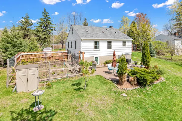 18511 Delton AVE, Minnetonka, MN 55345