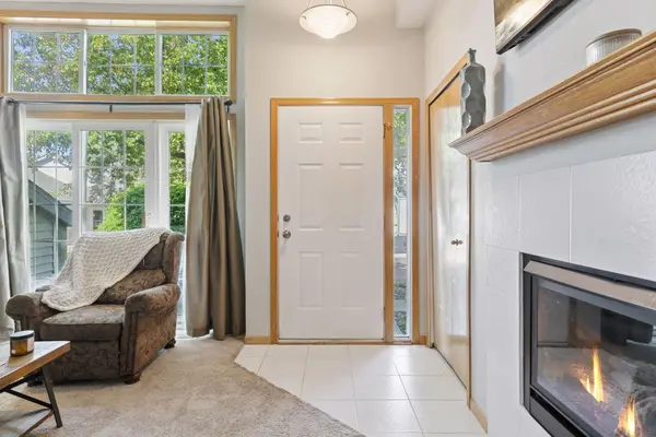 12977 Echo LN, Apple Valley, MN 55124