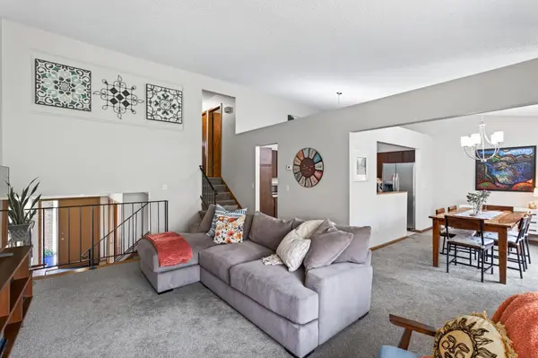 14530 40th PL N, Plymouth, MN 55446