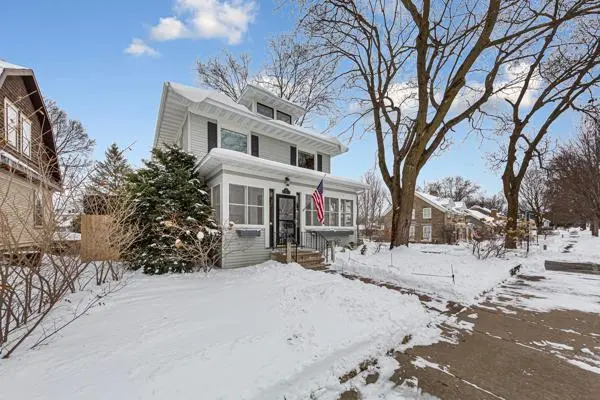 127 4th AVE SW, Faribault, MN 55021