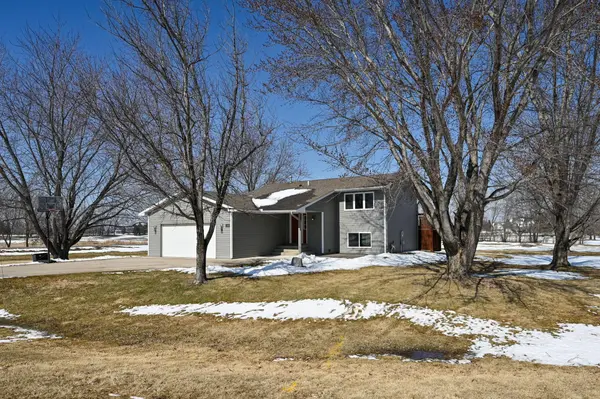 12186 59th CIR NE, Albertville, MN 55301