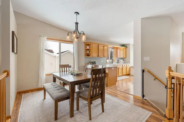 880 Myers DR NE, Owatonna, MN 55060