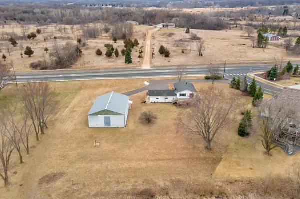 15335 Valley View DR, Savage, MN 55378