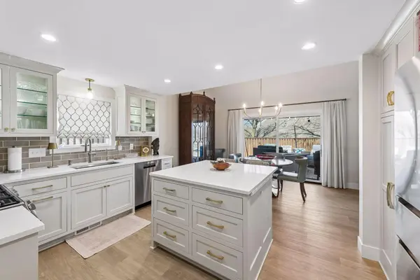 17870 Tioga TRL, Minnetonka, MN 55391