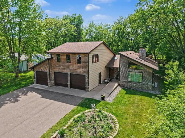 5237 Elk ST, White Bear Twp, MN 55110