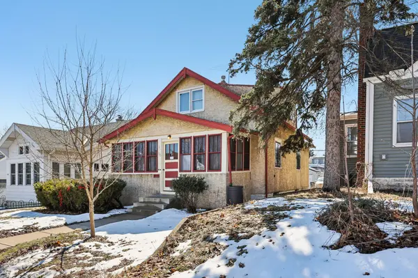 1136 Maryland AVE E, Saint Paul, MN 55106