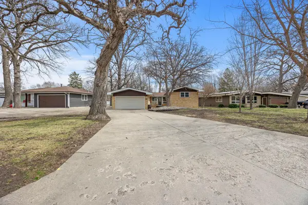 1045 Jorgenson ST SE, Hutchinson, MN 55350