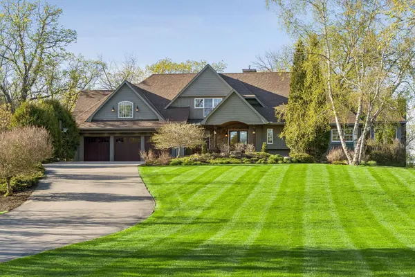 1001 Wildhurst TRL, Orono, MN 55364