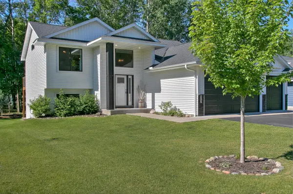123 20th AVE SW, Cambridge, MN 55008