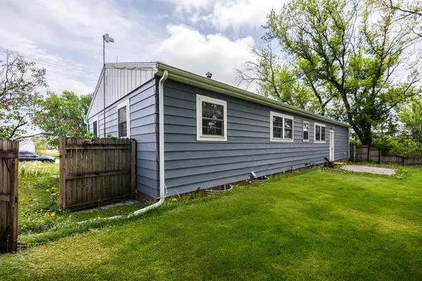 2631 County Road 3 SW, Byron, MN 55920
