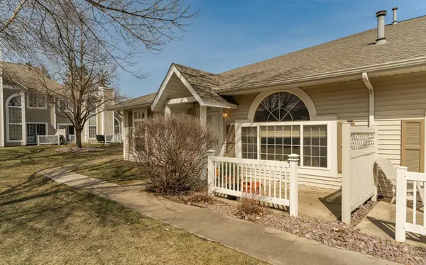 1988 Waterford PL SW, Rochester, MN 55902