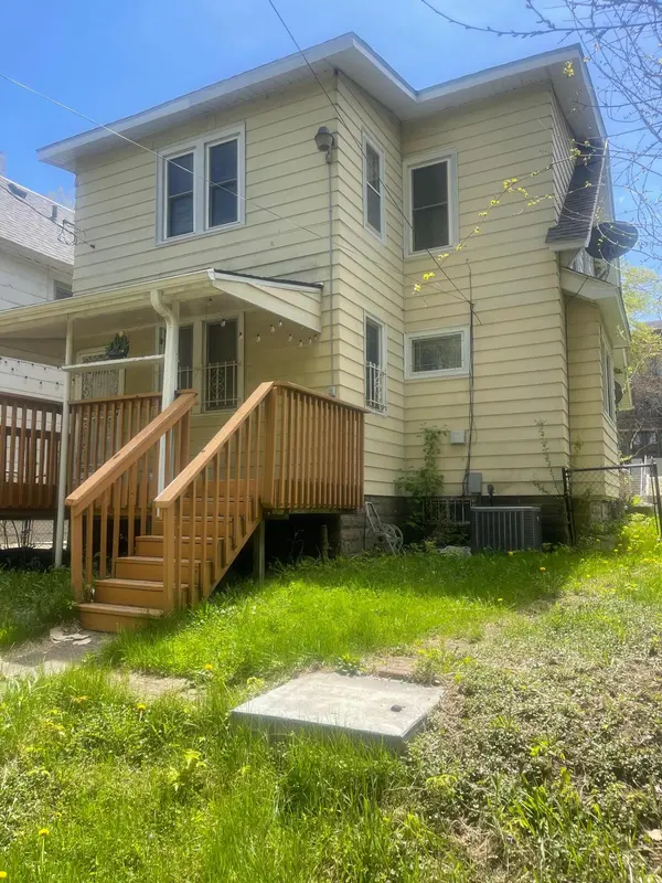 751 Lawson AVE E, Saint Paul, MN 55106