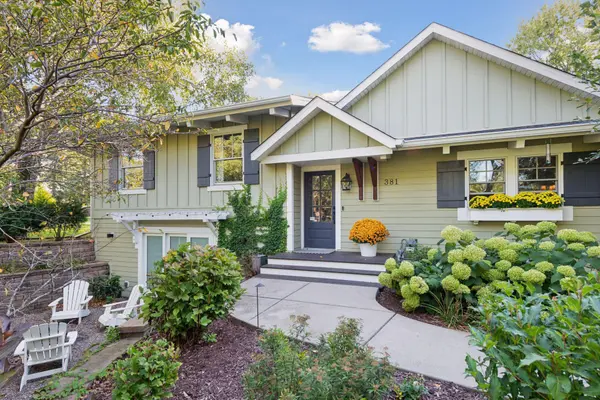 381 Margaret CIR,  Wayzata,  MN 55391