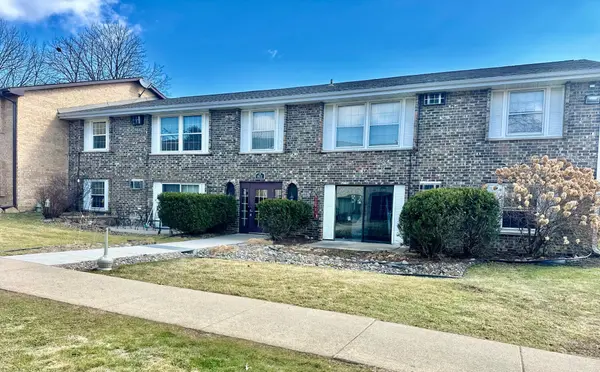 811 Smetana RD #8, Hopkins, MN 55343