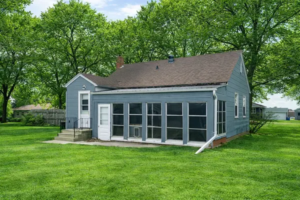 823 Columbus AVE, Westbrook, MN 56183