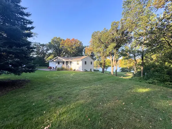 12623 Hillton Rd RD, Little Falls, MN 56345
