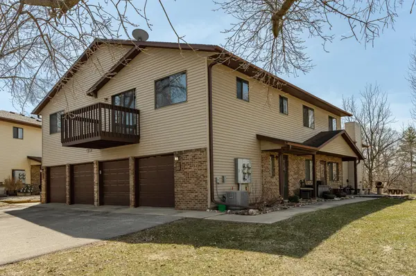 101 Conner CIR SW, Rochester, MN 55902