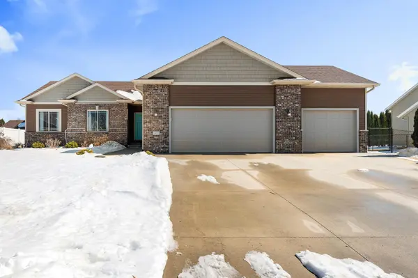 1407 28th ST SW, Austin, MN 55912