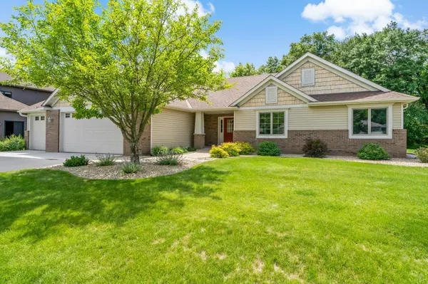 19604 Ironton CIR NW, Elk River, MN 55330