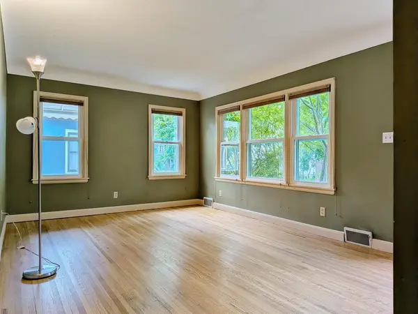 1515 California ST NE, Minneapolis, MN 55413