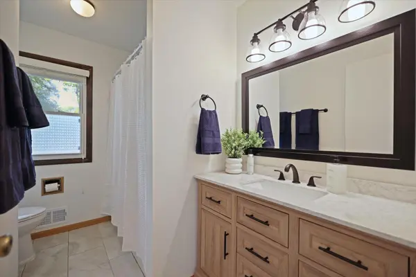 6975 Upper 164th ST W, Rosemount, MN 55068