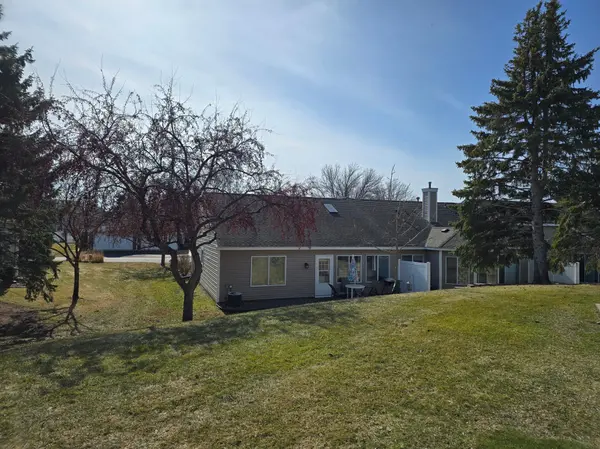 7462 Hinton Park AVE S, Cottage Grove, MN 55016