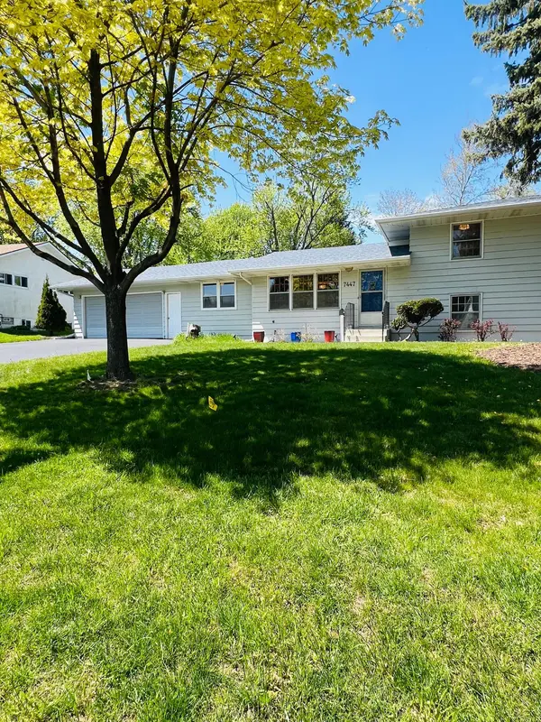 7447 Cloman WAY, Inver Grove Heights, MN 55076