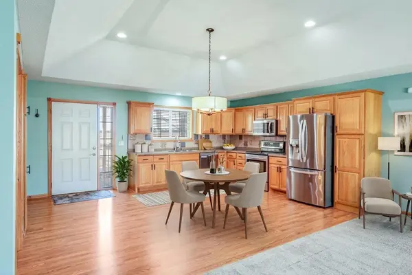 7969 Center ST, Clear Lake, MN 55319