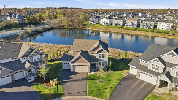 7253 Rogers CT, Chanhassen, MN 55317