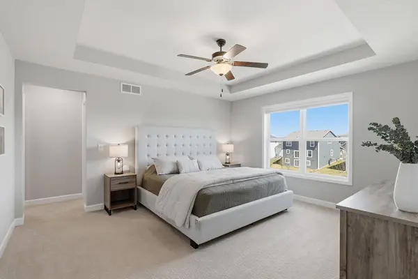 11040 Sundance RDG, Maple Grove, MN 55369