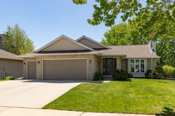 1308 38th ST SW, Rochester, MN 55902
