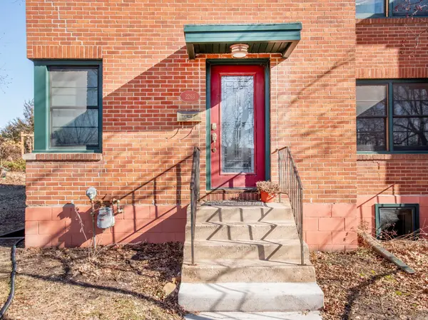 2263 Priscilla ST, Saint Paul, MN 55108