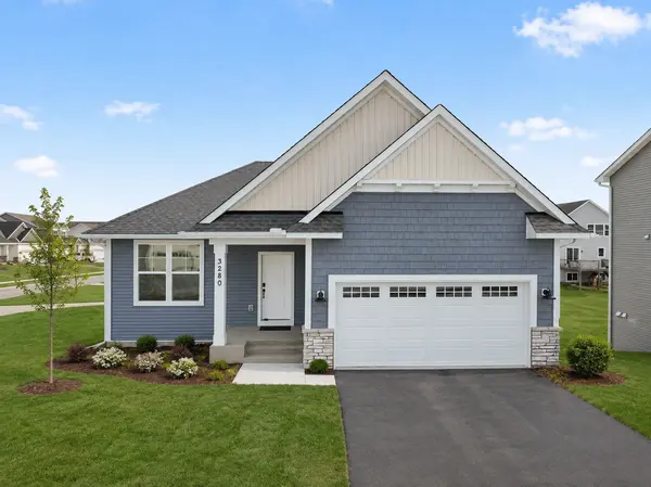 3280 Linden AVE N, Lake Elmo, MN 55042