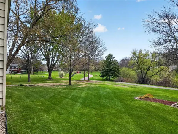 8920 Vickors XING, Brooklyn Park, MN 55443