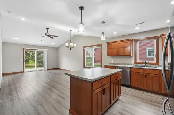 1707 Squirrel WAY, New Richmond, WI 54017