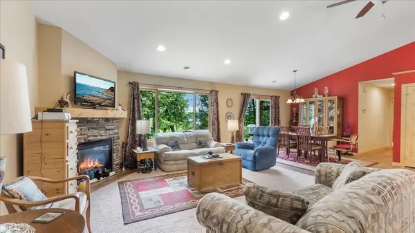 7984 Bass Lake TRL, Nisswa, MN 56468