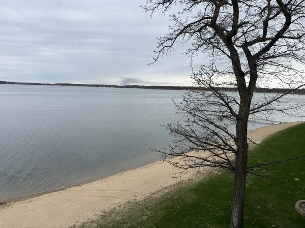 321 Park Lake BLVD E #308, Detroit Lakes, MN 56501