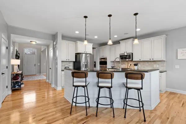 14183 Abbeyfield CT, Rosemount, MN 55068