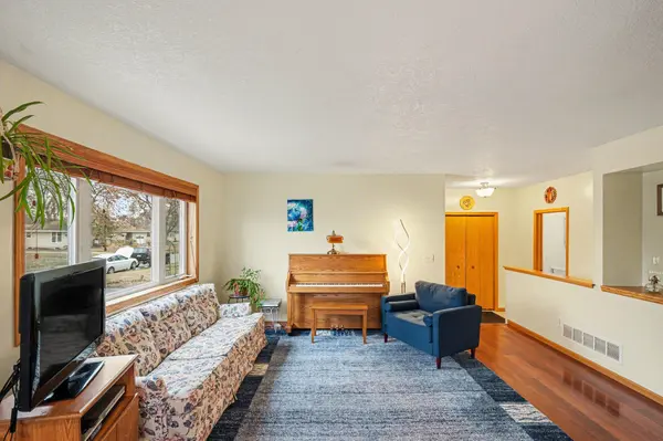 5427 Knox AVE N, Brooklyn Center, MN 55430