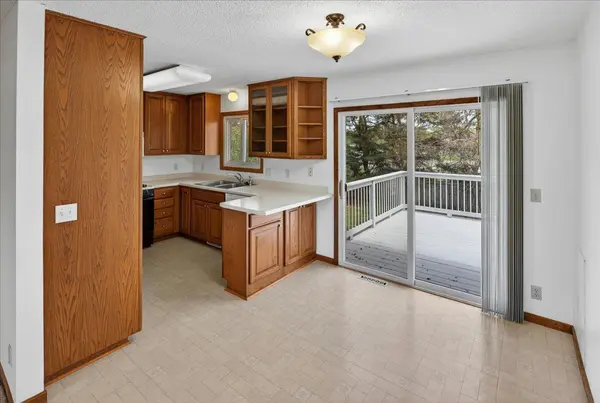 1624 84th CT N, Brooklyn Park, MN 55444